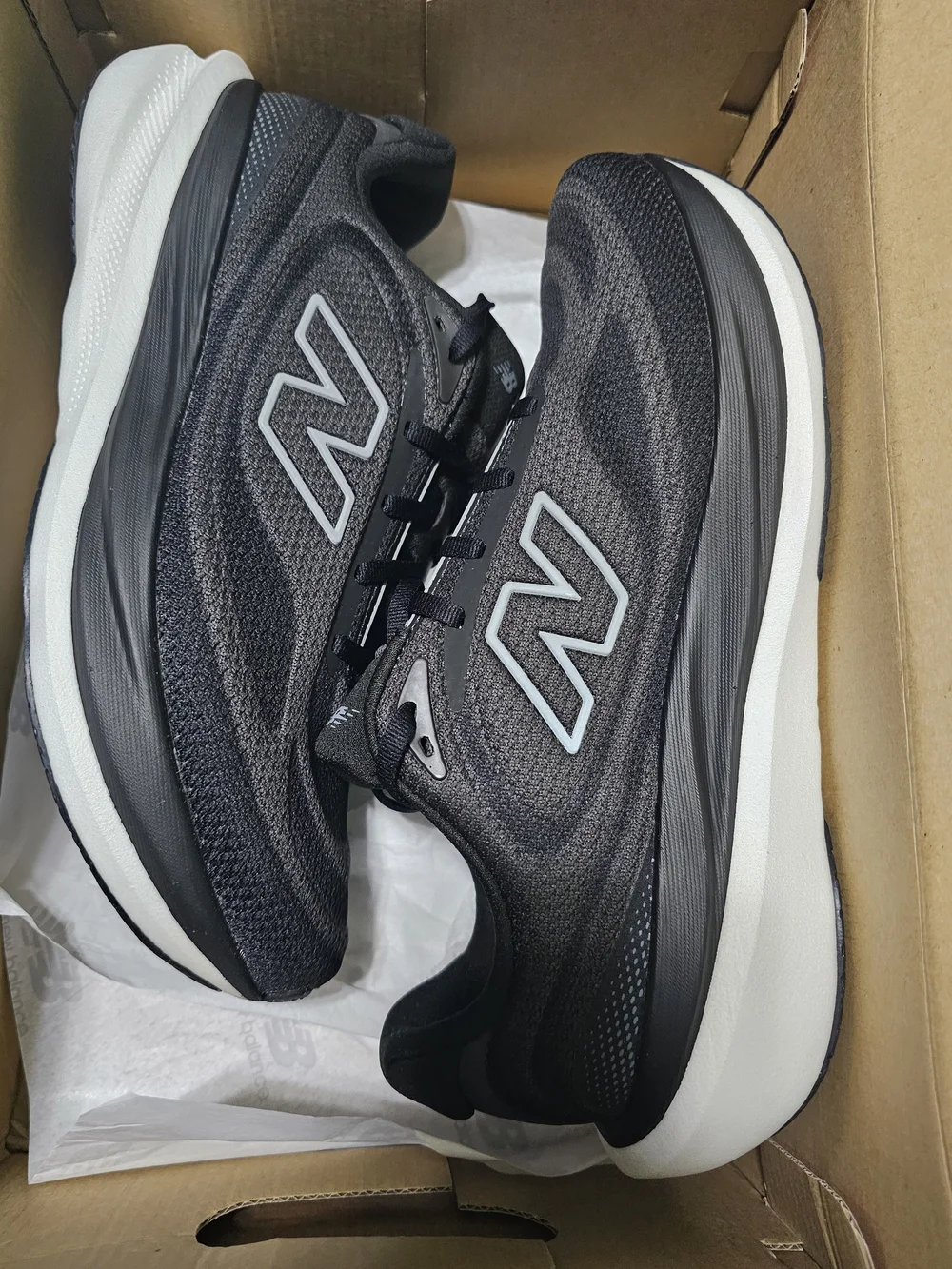 New Balance Fresh Foam X 1080 Men's Size 10 D- Black